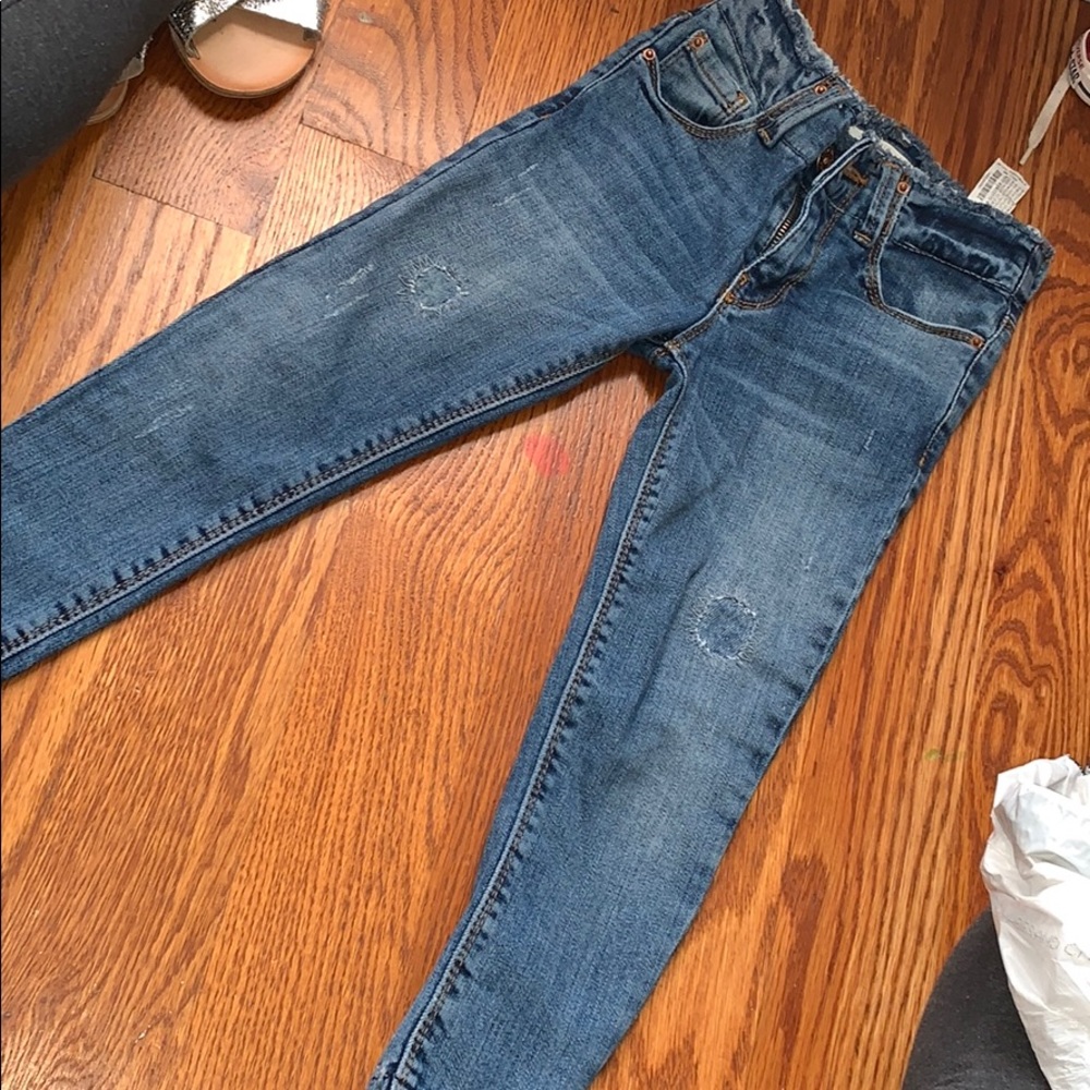 Skinny jeans for little girl !